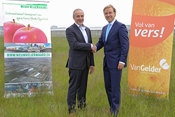 Eerste gronduitgifte Nieuw Reijerwaard